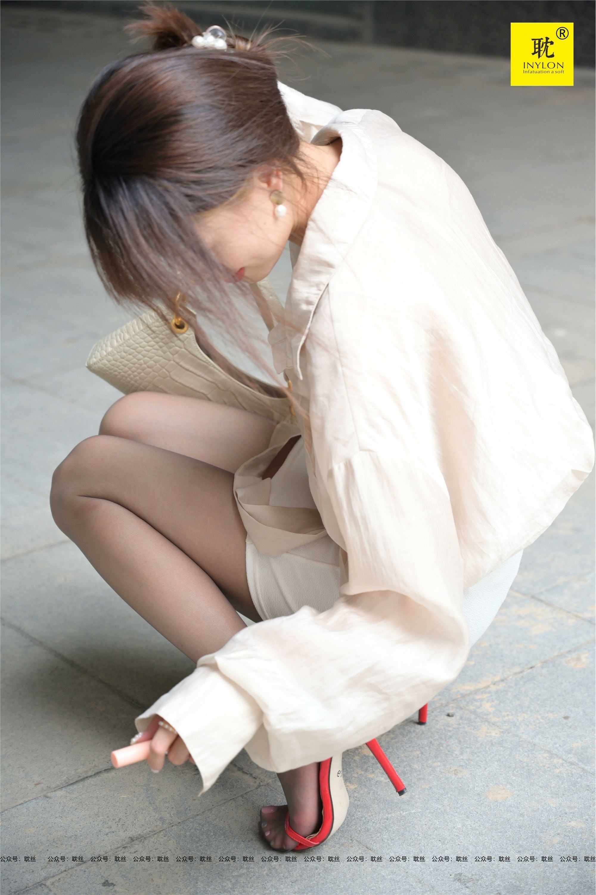 IESS异思趣向  第N种幻想之《一个人下班》④ 丘主管